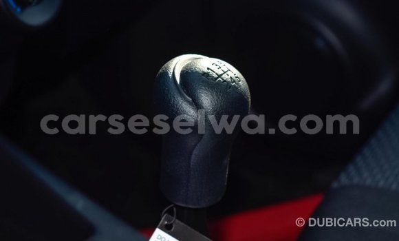 Acheter Import Voiture Toyota Hilux Blanc à Import - Dubai, East Mahé Acheter Import Voiture Toyota Hilux Blanc à Import - Dubai, East Mahé