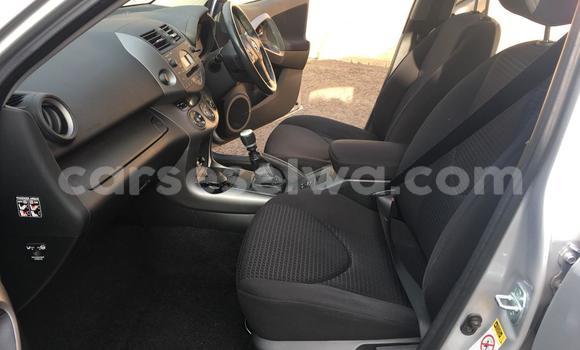 Acheter Occasion Voiture Toyota RAV4 Gris à Beau Vallon, Nord Mahé Acheter Occasion Voiture Toyota RAV4 Gris à Beau Vallon, Nord Mahé