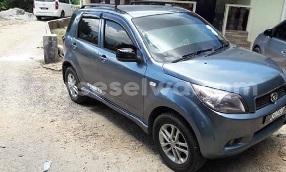 Acheter Occasion Voiture Daihatsu Terios Bleu à Beau Vallon, Nord Mahé Acheter Occasion Voiture Daihatsu Terios Bleu à Beau Vallon, Nord Mahé