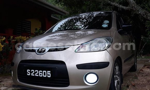 Acheter Occasion Voiture Hyundai i10 Gris à Beau Vallon, Nord Mahé Acheter Occasion Voiture Hyundai i10 Gris à Beau Vallon, Nord Mahé