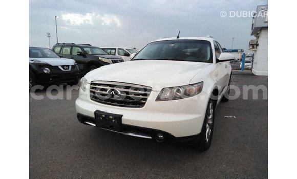 Acheter Import Voiture Infiniti FX Blanc à Import - Dubai, East Mahé Acheter Import Voiture Infiniti FX Blanc à Import - Dubai, East Mahé