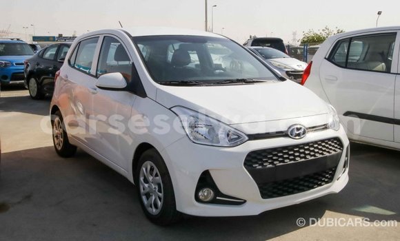 Acheter Import Voiture Hyundai i10 Blanc à Import - Dubai, East Mahé Acheter Import Voiture Hyundai i10 Blanc à Import - Dubai, East Mahé