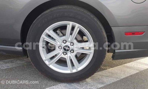 Acheter Import Voiture Ford Mustang Autre à Import - Dubai, East Mahé Acheter Import Voiture Ford Mustang Autre à Import - Dubai, East Mahé