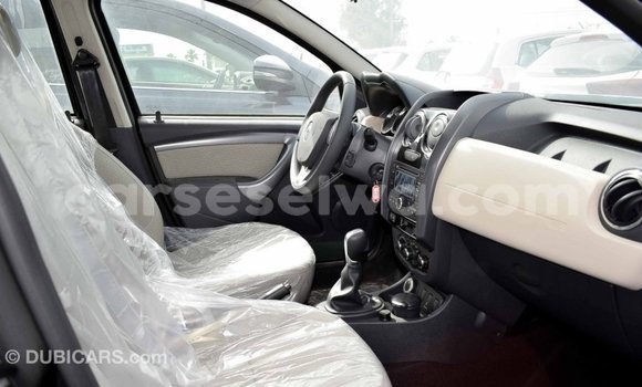 Acheter Import Voiture Renault Duster Noir à Import - Dubai, East Mahé Acheter Import Voiture Renault Duster Noir à Import - Dubai, East Mahé