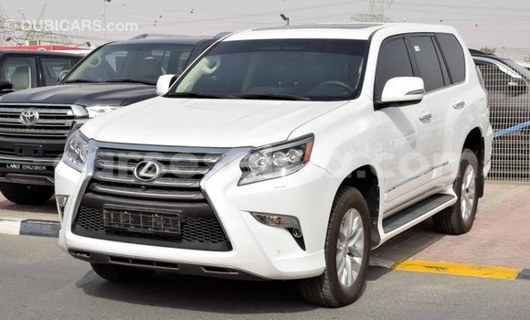 Acheter Import Voiture Lexus GX Blanc à Import - Dubai, East Mahé Acheter Import Voiture Lexus GX Blanc à Import - Dubai, East Mahé