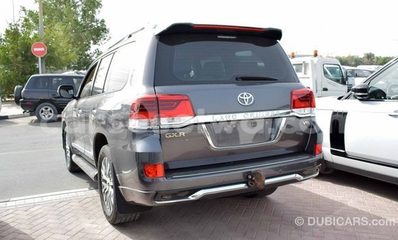 Acheter Import Voiture Toyota Land Cruiser Autre à Import - Dubai, East Mahé Acheter Import Voiture Toyota Land Cruiser Autre à Import - Dubai, East Mahé