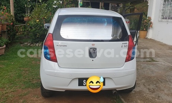 Buy Used Hyundai i10 White Car in Beau Vallon in North Mahé Buy Used Hyundai i10 White Car in Beau Vallon in North Mahé