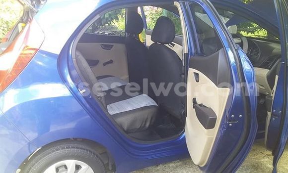Buy Used Hyundai Eon Blue Car in Anse Volbert in Inner Islands Buy Used Hyundai Eon Blue Car in Anse Volbert in Inner Islands