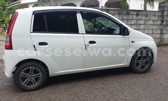 Buy Used Daihatsu Charade White Car in Beau Vallon in North Mahé Buy Used Daihatsu Charade White Car in Beau Vallon in North Mahé