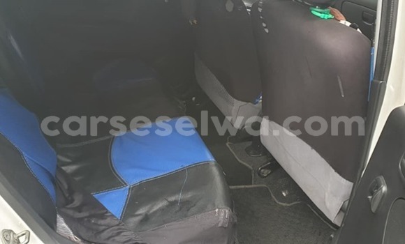 Buy Used Daihatsu Charade White Car in Beau Vallon in North Mahé Buy Used Daihatsu Charade White Car in Beau Vallon in North Mahé