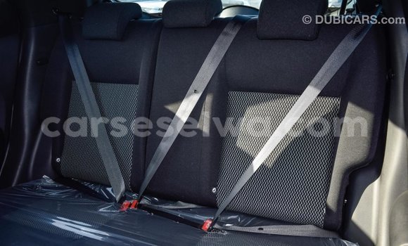 Acheter Import Voiture Nissan Juke Noir à Import - Dubai, East Mahé Acheter Import Voiture Nissan Juke Noir à Import - Dubai, East Mahé