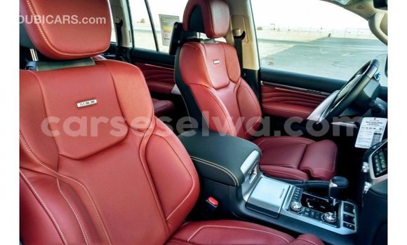 Buy Import Toyota Land Cruiser Black Car in Import - Dubai in East Mahé Buy Import Toyota Land Cruiser Black Car in Import - Dubai in East Mahé