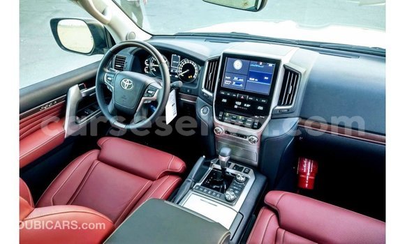Buy Import Toyota Land Cruiser Black Car in Import - Dubai in East Mahé Buy Import Toyota Land Cruiser Black Car in Import - Dubai in East Mahé
