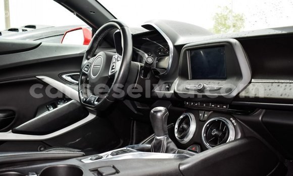 Acheter Import Voiture Chevrolet Camaro Rouge à Import - Dubai, East Mahé Acheter Import Voiture Chevrolet Camaro Rouge à Import - Dubai, East Mahé