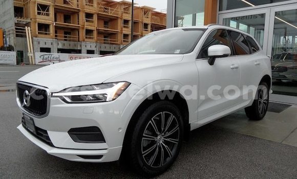 Buy Used Volvo XC90 White Car in Port Glaud in West Mahé Buy Used Volvo XC90 White Car in Port Glaud in West Mahé