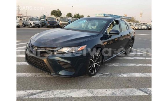 Acheter Import Voiture Toyota Camry Noir à Import - Dubai, East Mahé Acheter Import Voiture Toyota Camry Noir à Import - Dubai, East Mahé