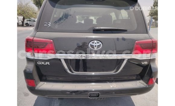 Buy Import Toyota Land Cruiser Black Car in Import - Dubai in East Mahé Buy Import Toyota Land Cruiser Black Car in Import - Dubai in East Mahé