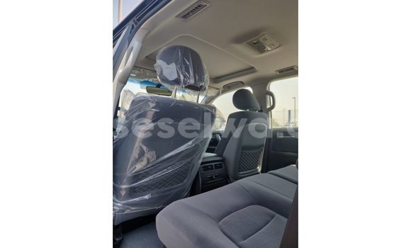 Buy Import Toyota Land Cruiser Black Car in Import - Dubai in East Mahé Buy Import Toyota Land Cruiser Black Car in Import - Dubai in East Mahé