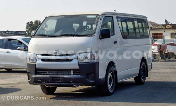 Buy Import Toyota Hiace White Car in Import - Dubai in East Mahé Buy Import Toyota Hiace White Car in Import - Dubai in East Mahé