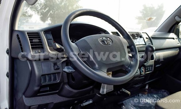 Buy Import Toyota Hiace White Car in Import - Dubai in East Mahé Buy Import Toyota Hiace White Car in Import - Dubai in East Mahé