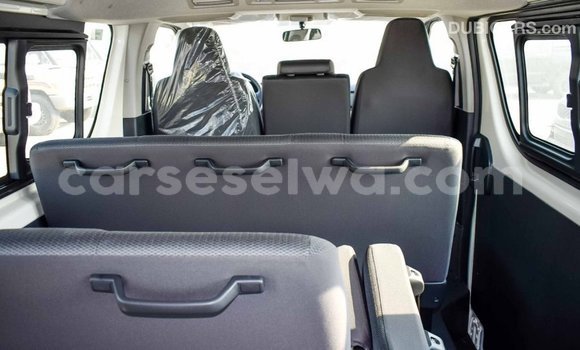 Buy Import Toyota Hiace White Car in Import - Dubai in East Mahé Buy Import Toyota Hiace White Car in Import - Dubai in East Mahé