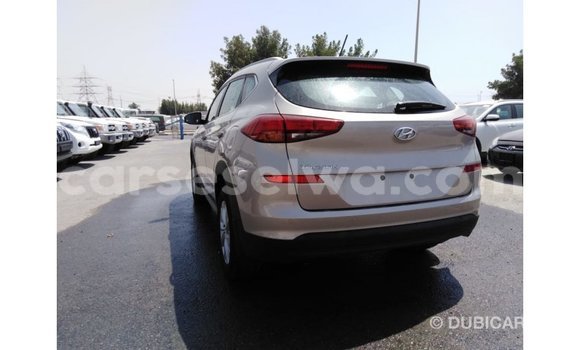 Acheter Import Voiture Kia Sportage Noir à Import - Dubai, East Mahé Acheter Import Voiture Kia Sportage Noir à Import - Dubai, East Mahé