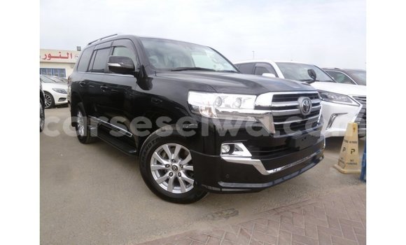 Buy Import Toyota Land Cruiser Black Car in Import - Dubai in East Mahé Buy Import Toyota Land Cruiser Black Car in Import - Dubai in East Mahé