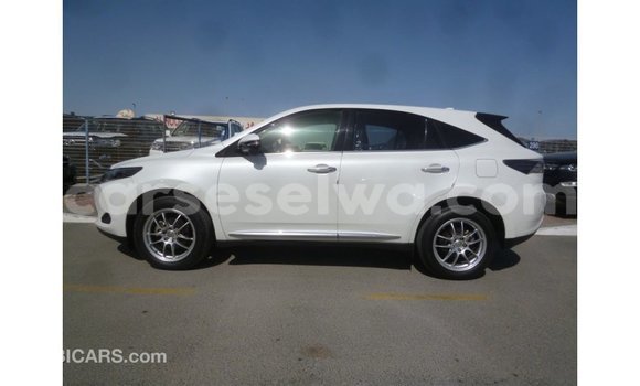 Buy Import Toyota Harrier White Car in Import - Dubai in East Mahé Buy Import Toyota Harrier White Car in Import - Dubai in East Mahé