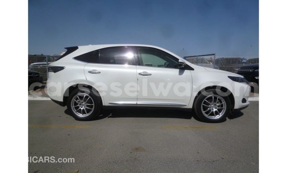 Buy Import Toyota Harrier White Car in Import - Dubai in East Mahé Buy Import Toyota Harrier White Car in Import - Dubai in East Mahé