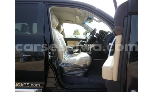 Buy Import Toyota Land Cruiser Black Car in Import - Dubai in East Mahé Buy Import Toyota Land Cruiser Black Car in Import - Dubai in East Mahé