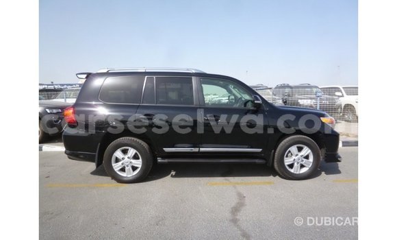 Buy Import Toyota Land Cruiser Black Car in Import - Dubai in East Mahé Buy Import Toyota Land Cruiser Black Car in Import - Dubai in East Mahé