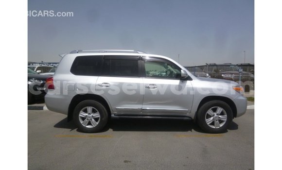 Buy Import Toyota Land Cruiser Other Car in Import - Dubai in East Mahé Buy Import Toyota Land Cruiser Other Car in Import - Dubai in East Mahé