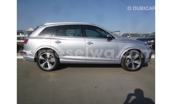 Buy Import Audi Q7 Other Car in Import - Dubai in East Mahé Buy Import Audi Q7 Other Car in Import - Dubai in East Mahé