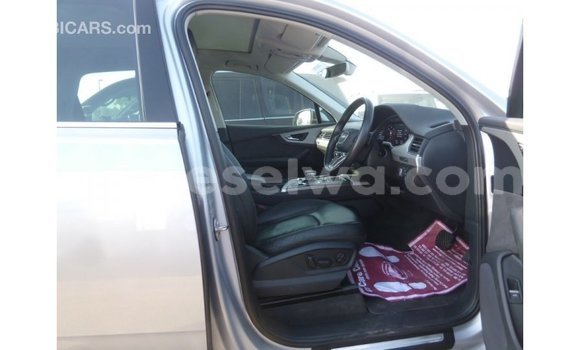 Buy Import Audi Q7 Other Car in Import - Dubai in East Mahé Buy Import Audi Q7 Other Car in Import - Dubai in East Mahé