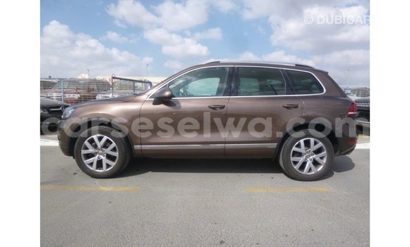 Buy Import Volkswagen Touareg Brown Car in Import - Dubai in East Mahé Buy Import Volkswagen Touareg Brown Car in Import - Dubai in East Mahé