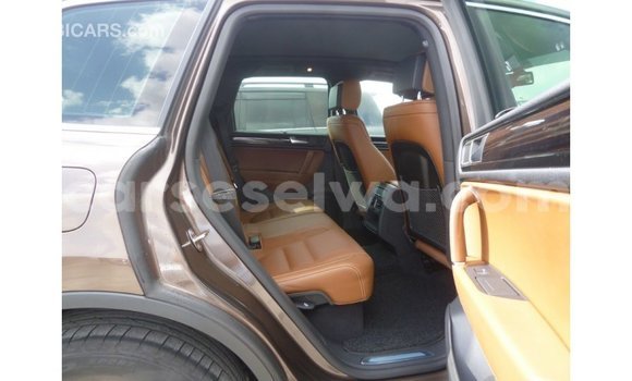 Buy Import Volkswagen Touareg Brown Car in Import - Dubai in East Mahé Buy Import Volkswagen Touareg Brown Car in Import - Dubai in East Mahé