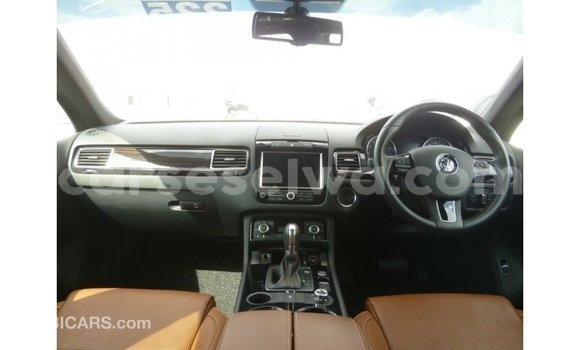 Buy Import Volkswagen Touareg Brown Car in Import - Dubai in East Mahé Buy Import Volkswagen Touareg Brown Car in Import - Dubai in East Mahé