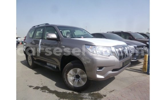Acheter Import Voiture Toyota Prado Autre à Import - Dubai, East Mahé Acheter Import Voiture Toyota Prado Autre à Import - Dubai, East Mahé