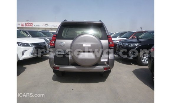 Acheter Import Voiture Toyota Prado Autre à Import - Dubai, East Mahé Acheter Import Voiture Toyota Prado Autre à Import - Dubai, East Mahé