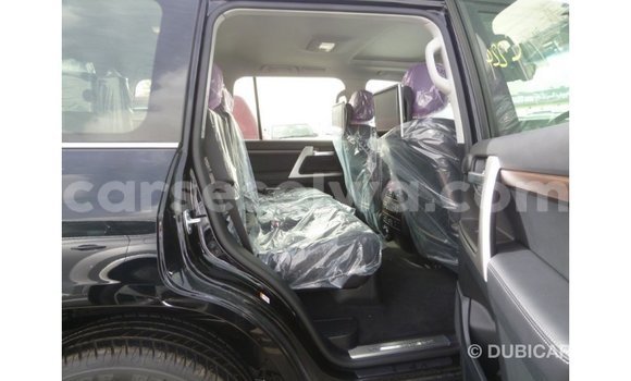 Buy Import Toyota Land Cruiser Black Car in Import - Dubai in East Mahé Buy Import Toyota Land Cruiser Black Car in Import - Dubai in East Mahé
