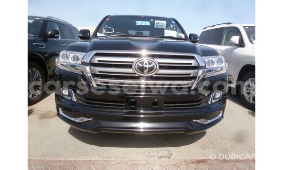 Buy Import Toyota Land Cruiser Black Car in Import - Dubai in East Mahé Buy Import Toyota Land Cruiser Black Car in Import - Dubai in East Mahé