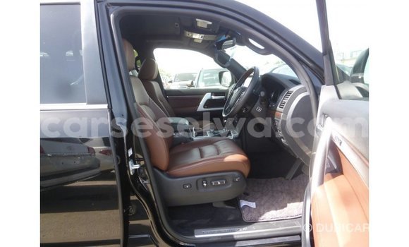 Buy Import Toyota Land Cruiser Black Car in Import - Dubai in East Mahé Buy Import Toyota Land Cruiser Black Car in Import - Dubai in East Mahé