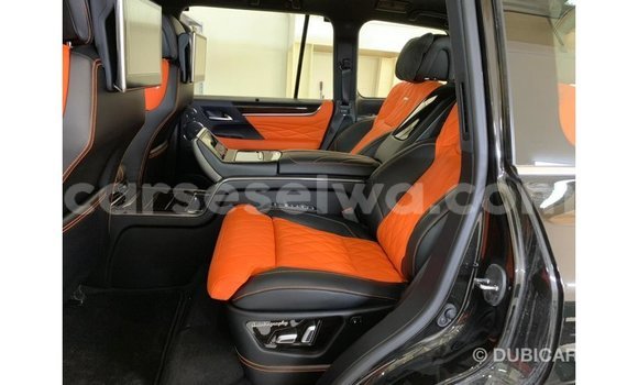 Acheter Import Voiture Lexus LX Noir à Import - Dubai, East Mahé Acheter Import Voiture Lexus LX Noir à Import - Dubai, East Mahé