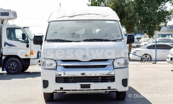 Buy Import Toyota Hiace White Car in Import - Dubai in East Mahé Buy Import Toyota Hiace White Car in Import - Dubai in East Mahé