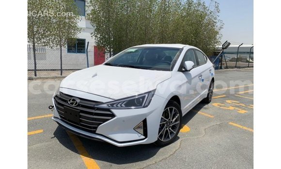 Buy Import Hyundai Elantra White Car in Import - Dubai in East Mahé Buy Import Hyundai Elantra White Car in Import - Dubai in East Mahé