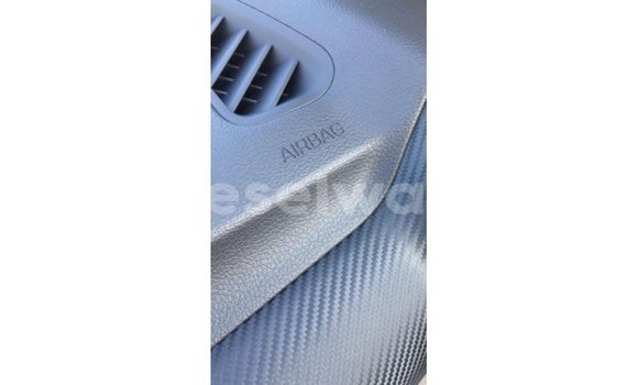 Acheter Import Voiture Hyundai Tucson Blanc à Import - Dubai, East Mahé Acheter Import Voiture Hyundai Tucson Blanc à Import - Dubai, East Mahé