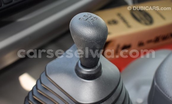 Acheter Import Utilitaire Hino 300 Series Blanc à Import - Dubai, East Mahé Acheter Import Utilitaire Hino 300 Series Blanc à Import - Dubai, East Mahé