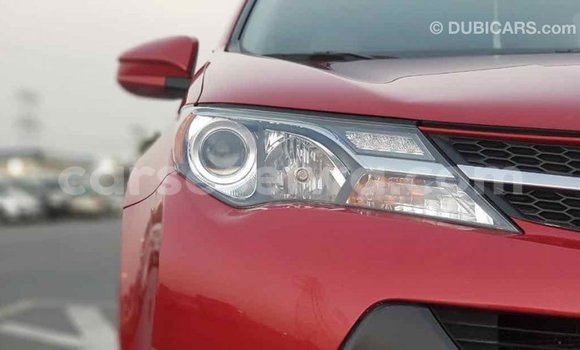 Acheter Import Utilitaire Toyota Ade Rouge à Import - Dubai, East Mahé Acheter Import Utilitaire Toyota Ade Rouge à Import - Dubai, East Mahé