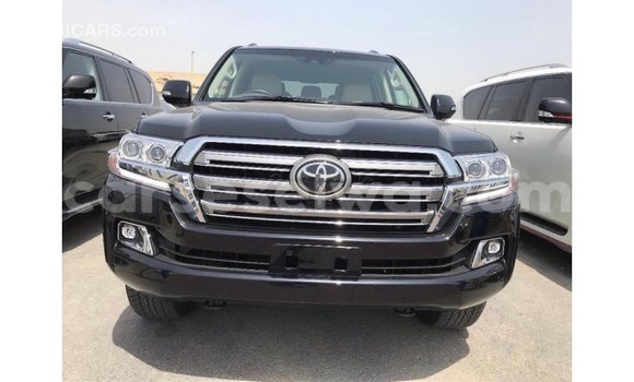 Acheter Import Voiture Toyota Land Cruiser Noir à Import - Dubai, East Mahé Acheter Import Voiture Toyota Land Cruiser Noir à Import - Dubai, East Mahé