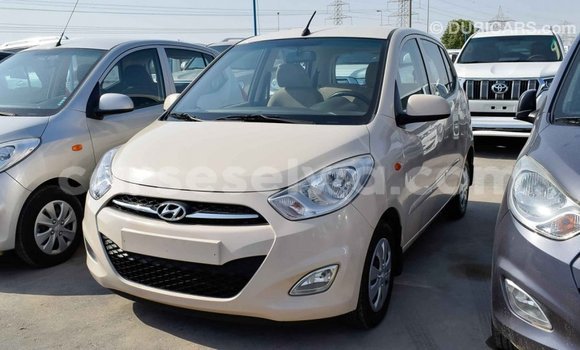 Acheter Import Voiture Hyundai i10 Beige à Import - Dubai, East Mahé Acheter Import Voiture Hyundai i10 Beige à Import - Dubai, East Mahé